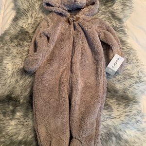 NWT Faux Fur Outfit really warm
